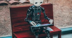 AIに仕事を奪われたエンジニアと年収が上がったエンジニアの違い